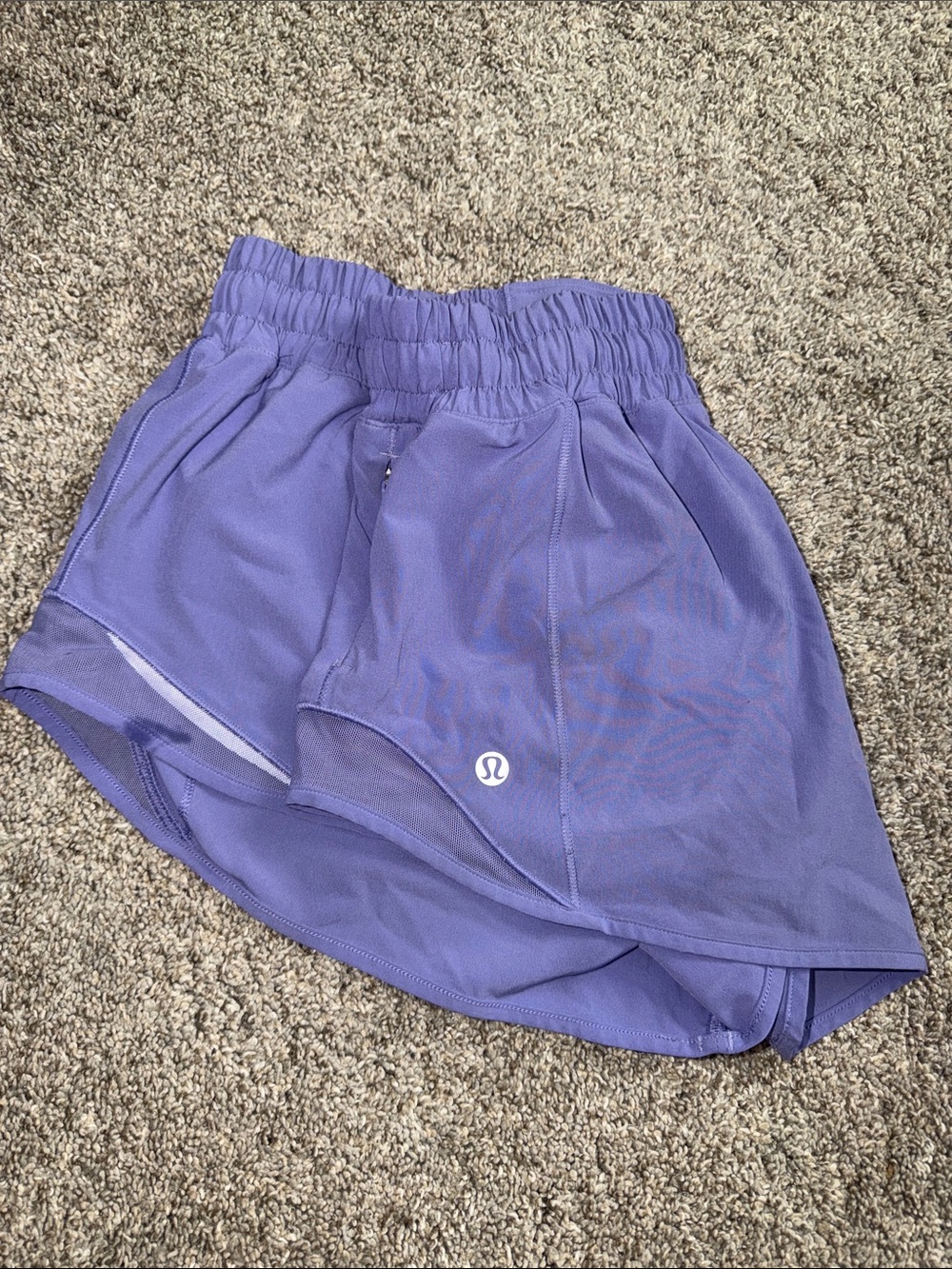 Lululemon Hotty Hot Shorts Lilac Smoke 6
